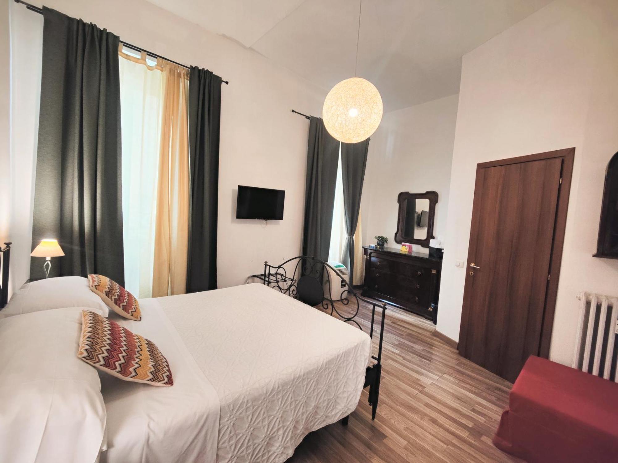 Rome Center Rooms Екстер'єр фото