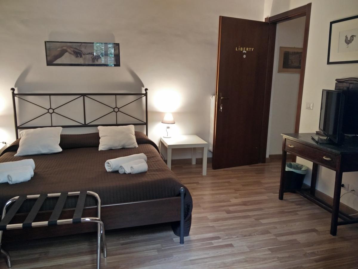 Rome Center Rooms Екстер'єр фото
